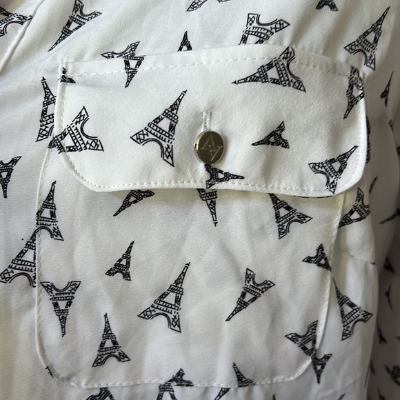 Adrienne Vittadini Eiffel Tower long sleeve shirt - Picture 2 of 6